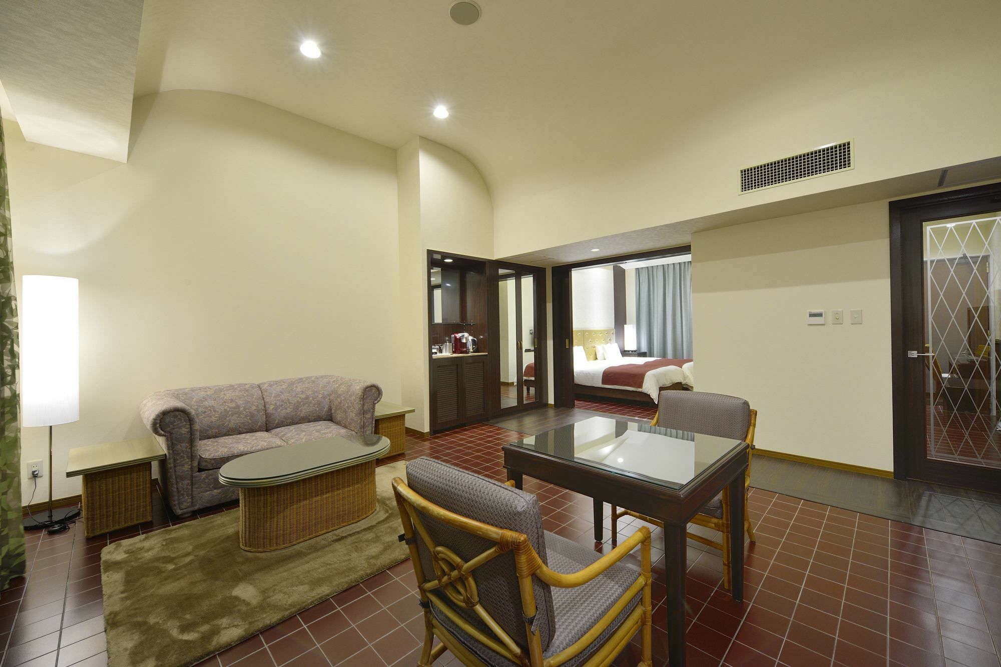 Exes Ishigaki Hotel Ishigaki  Exterior photo